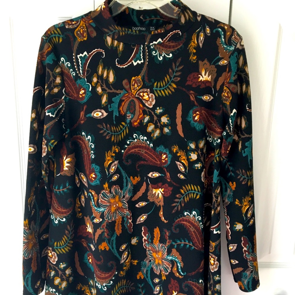 Boohoo Paisley print fall dress